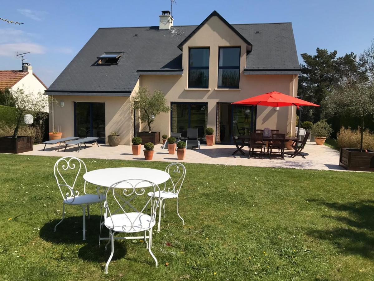 Chez Bea Bed & Breakfast Granville Bagian luar foto